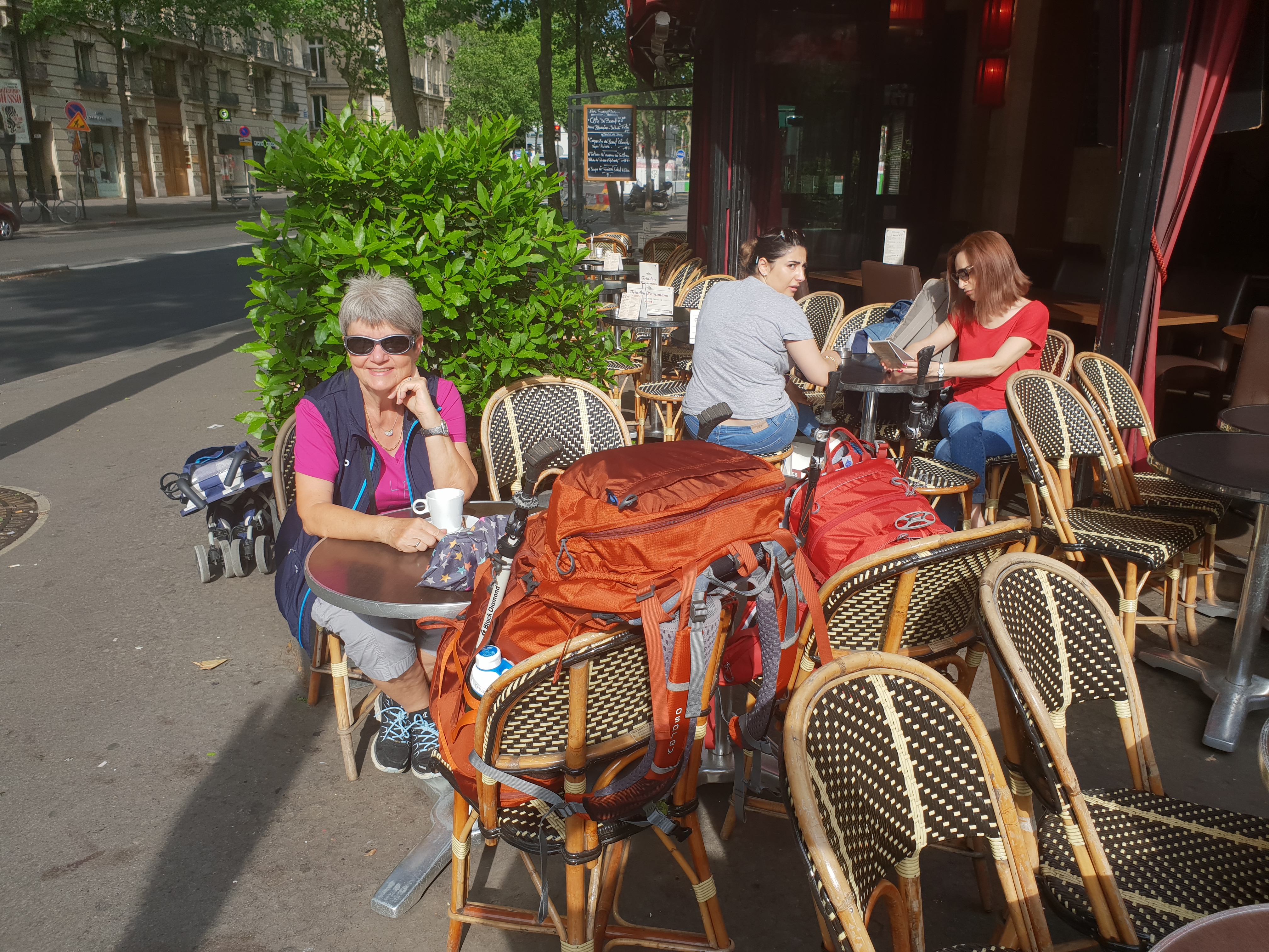 Abschieds Kaffee im triadou Haussmann adieu Paris