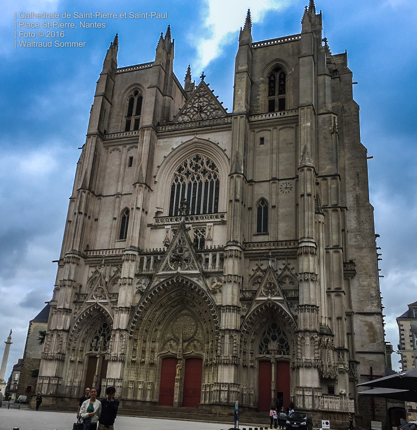 Bild 04 Cathedrale de Saint-Pierre et Saint-Paul